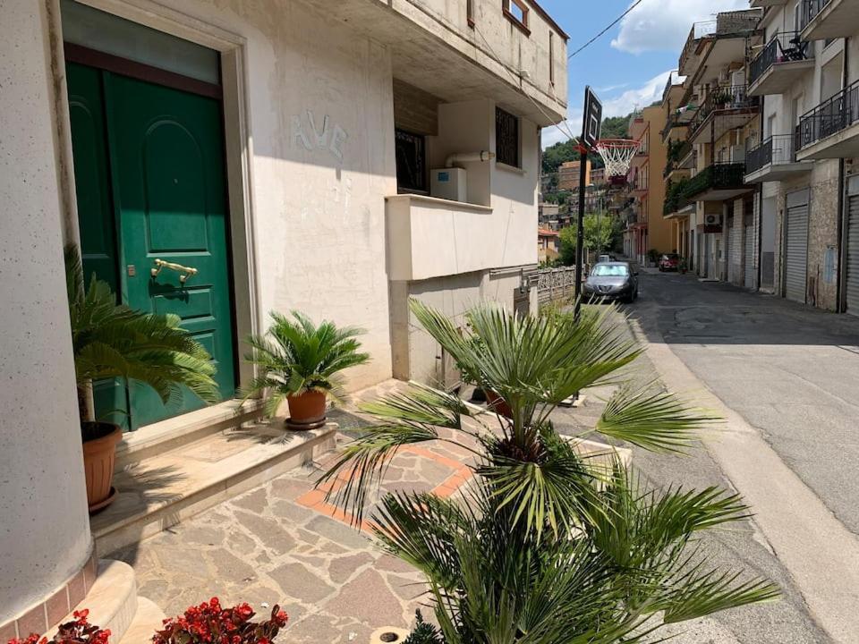 Casa Di Tommaso Apartment Sonnino Exterior photo